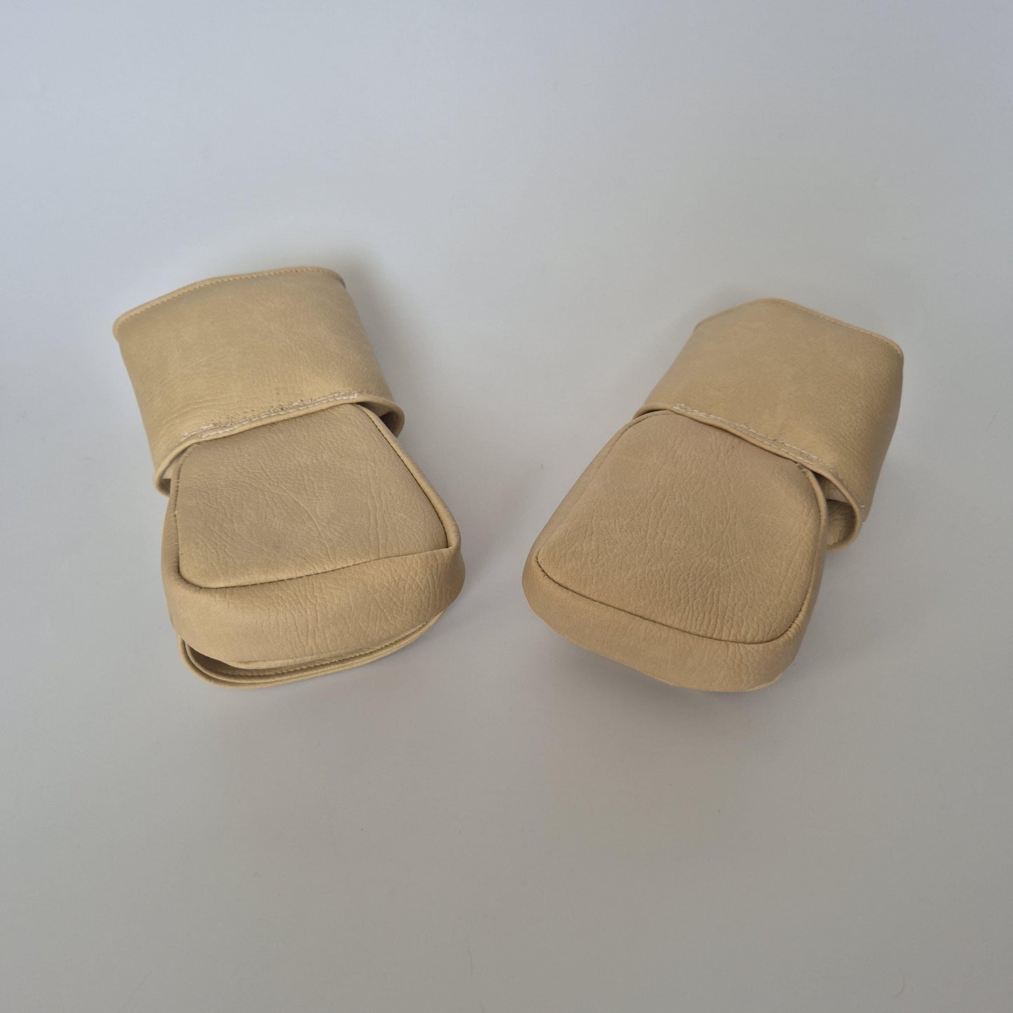 Ken MMA pair of gloves from Street Fighter Cosplay prop