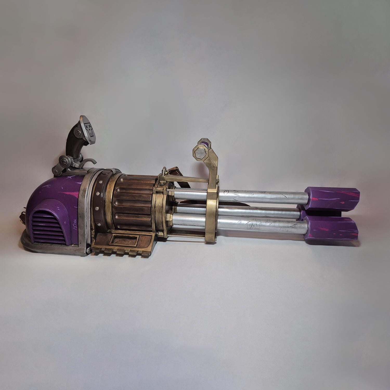 Jinx Pow Pow from Arcane/League of Legends machine gun Cosplay prop with spinning motor