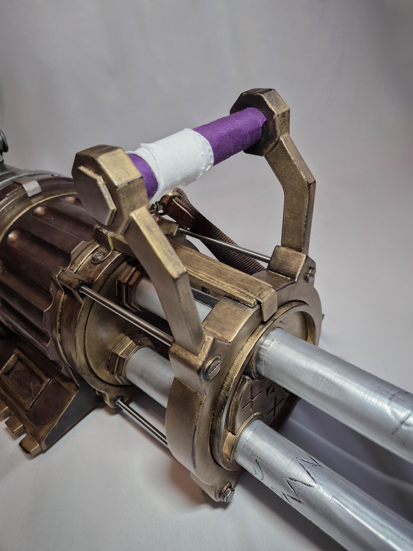 Jinx Pow Pow from Arcane/League of Legends machine gun Cosplay prop with spinning motor